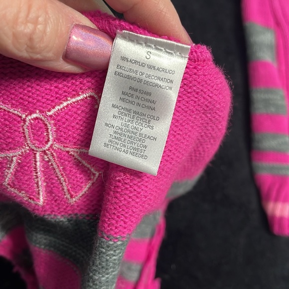 BNWT SET OF 2 PINK & GRAY STRIPED DOGGIE 100% ACRYLIC SWEATERS SIZE SMALL - Picture 3 of 5
